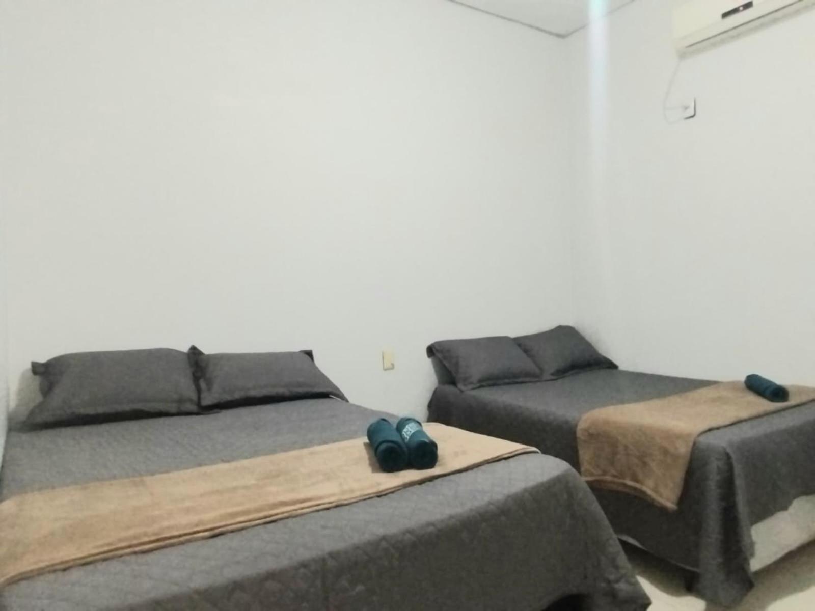 Casa De Hospedes Proximo Ao Aeroporto بالماس المظهر الخارجي الصورة